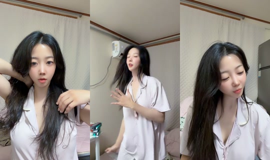 pweeu TikTok Live — Sep 3, 2026, 4:23 PM