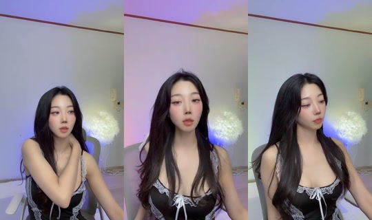 pweeu TikTok Live — Oct 2, 2026, 5:28 PM