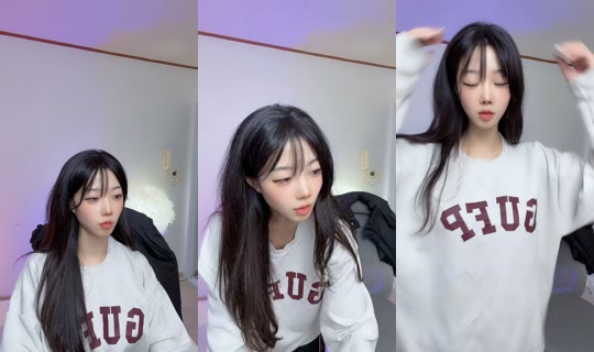 pweeu TikTok Live — Oct 4, 2026, 2:14 PM
