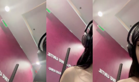 q.iia1 TikTok Live — Aug 20, 2026, 11:37 AM