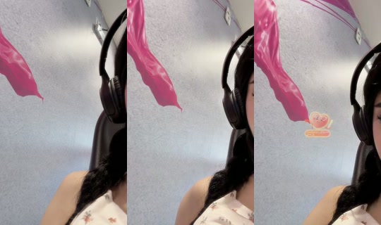 q.iia1 TikTok Live — Aug 25, 2026, 9:33 AM