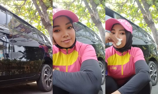qiqicutek TikTok Live — Oct 3, 2026, 1:04 AM