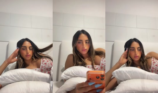 qq77748 TikTok Live — Aug 25, 2026, 10:54 PM