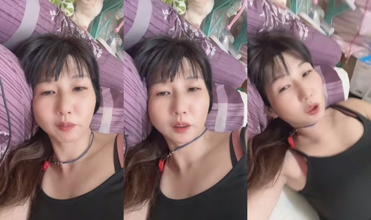 qq_0403 TikTok Live — Oct 3, 2026, 4:39 AM