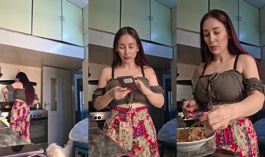 queen520.888 TikTok Live — Oct 3, 2026, 11:43 AM