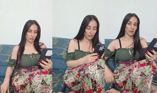 queen520.888 TikTok Live — Oct 3, 2026, 7:02 PM