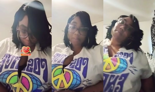 queen88peaches TikTok Live — Aug 22, 2026, 5:49 PM