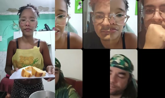 queenburpeer TikTok Live — Aug 27, 2026, 12:32 PM