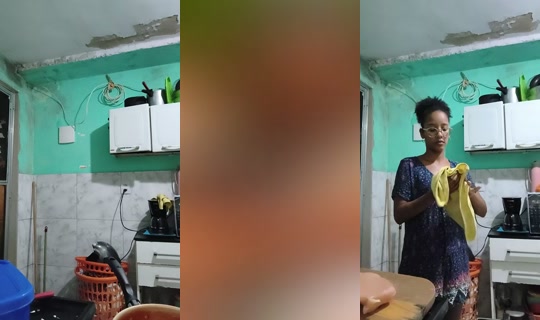 queenburpeer TikTok Live — Oct 3, 2026, 2:49 PM