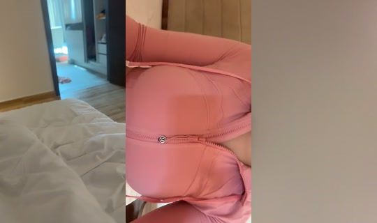 queenlll10 TikTok Live — Sep 3, 2026, 3:53 AM