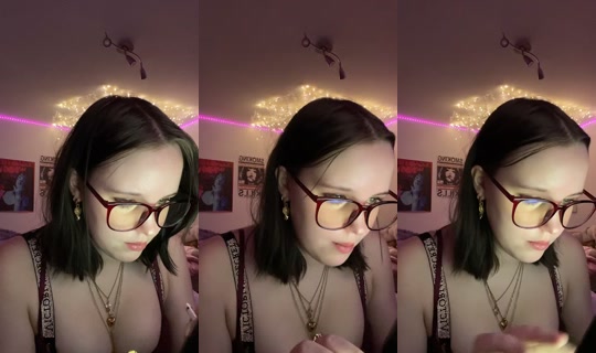quinn_zniinii TikTok Live — Oct 1, 2026, 4:18 PM