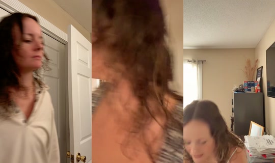 racheldoubleyou TikTok Live — Aug 22, 2026, 3:33 PM
