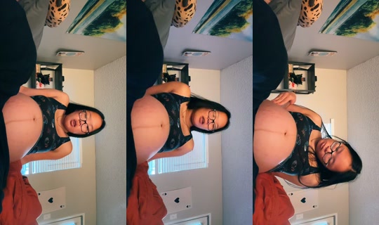 random44752 TikTok Live — Oct 8, 2026, 10:54 PM