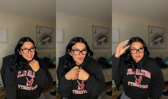 rebeca__211 TikTok Live — Sep 30, 2026, 1:26 AM