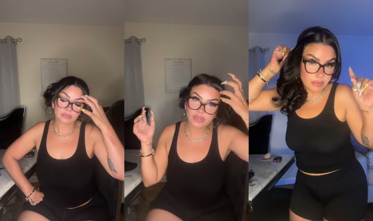 rebeca__211 TikTok Live — Oct 3, 2026, 1:16 AM