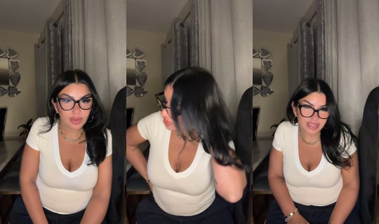 rebeca__211 TikTok Live — Oct 4, 2026, 7:41 AM