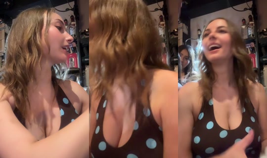 redhotambz TikTok Live — Sep 4, 2026, 2:11 PM