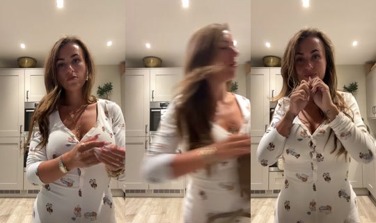 reenieslife TikTok Live — Aug 25, 2026, 7:26 PM