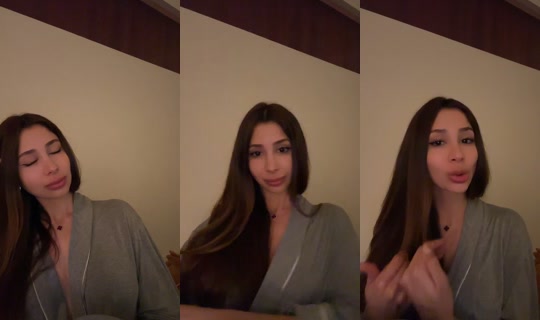 reinacosmo TikTok Live — Aug 29, 2026, 12:15 PM