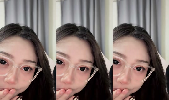 rifkhaaaaaa TikTok Live — Oct 4, 2026, 8:11 PM