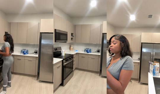 ririredddd TikTok Live — Oct 3, 2026, 11:31 PM