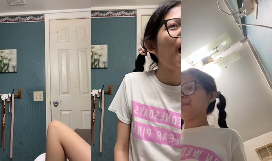 roargrrrawr TikTok Live — Oct 5, 2026, 9:13 AM