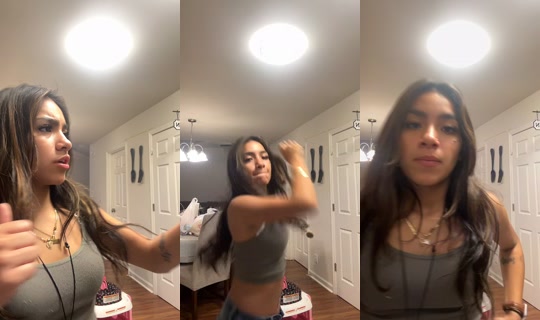 rosanandez1011 TikTok Live — Sep 22, 2026, 12:50 AM