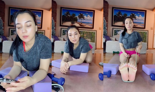 rose036098 TikTok Live — Oct 4, 2026, 4:47 AM