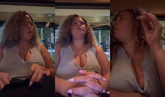 rosievibes725 TikTok Live — Oct 3, 2026, 12:09 AM