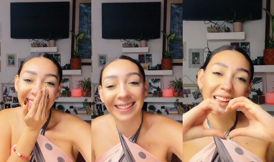 roxxiza TikTok Live — Oct 1, 2026, 3:24 AM