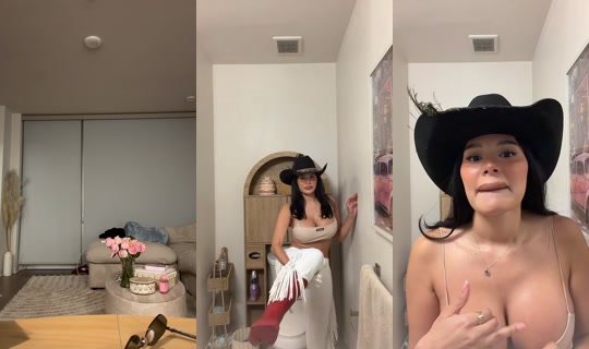 roxymojica9 TikTok Live — Oct 4, 2026, 1:34 AM
