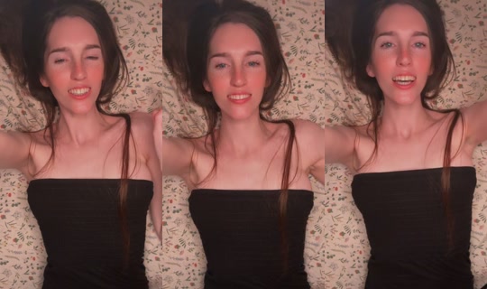 roxyswims8 TikTok Live — Aug 30, 2026, 8:19 AM