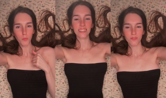 roxyswims8 TikTok Live — Aug 30, 2026, 9:00 PM