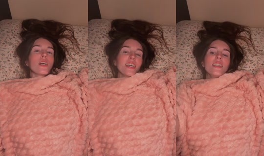 roxyswims8 TikTok Live — Aug 31, 2026, 5:57 AM