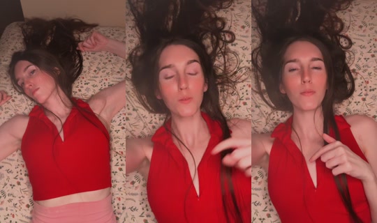 roxyswims8 TikTok Live — Aug 31, 2026, 9:08 AM