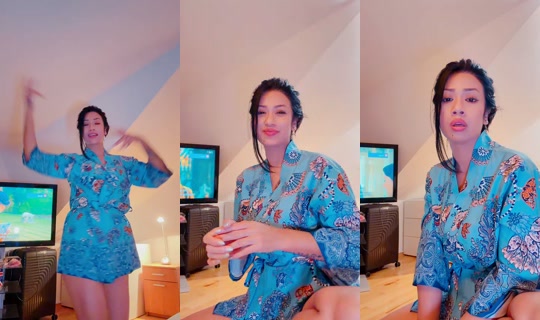 royalsoneya TikTok Live — Oct 3, 2026, 12:12 AM
