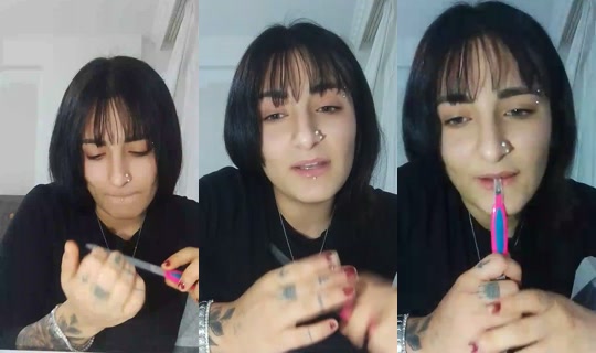 roza_w.34 TikTok Live — Oct 4, 2026, 1:44 AM