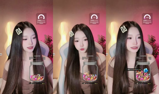 rujiraa._ TikTok Live — Sep 29, 2026, 12:56 AM