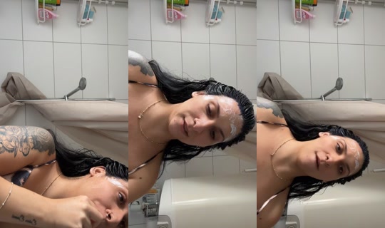 sabrina98x TikTok Live — Oct 3, 2026, 8:31 AM