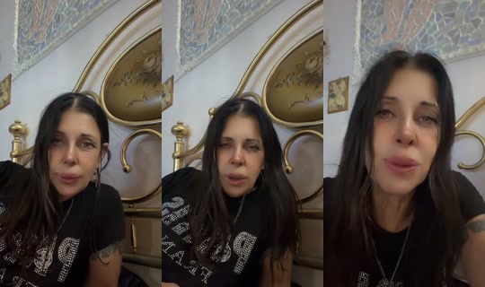 sabrinalabestia TikTok Live — Oct 3, 2026, 11:15 PM