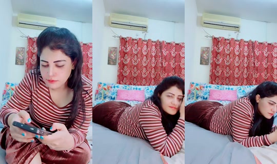 sanam777786 TikTok Live — Oct 3, 2026, 10:12 PM