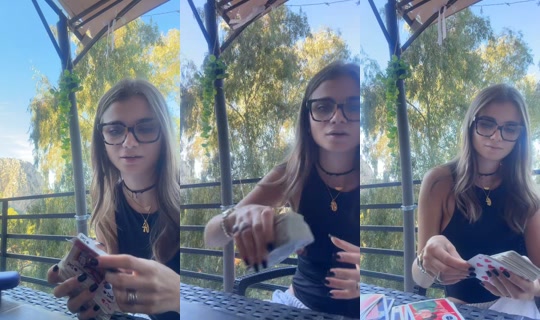 sara_rizzo__ TikTok Live — Sep 24, 2026, 12:40 PM