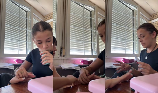saraimoraless._ TikTok Live — Sep 22, 2026, 2:51 PM