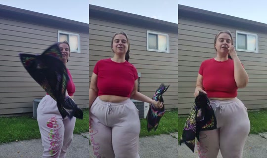 sassychic2020 TikTok Live — Oct 2, 2026, 10:42 PM