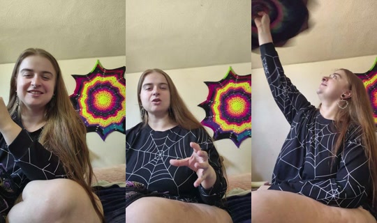 sassychic2020 TikTok Live — Oct 4, 2026, 7:49 PM