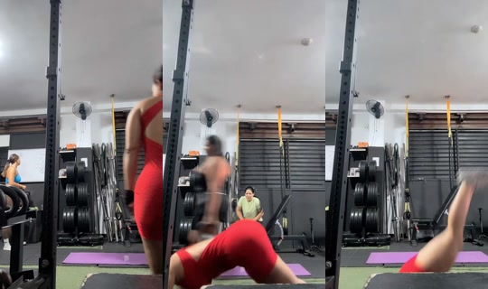 scarletm2110 TikTok Live — Oct 8, 2026, 11:27 AM