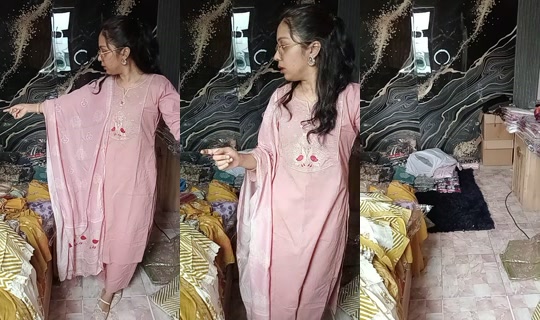 shah_fashion786 TikTok Live — Oct 3, 2026, 7:37 AM