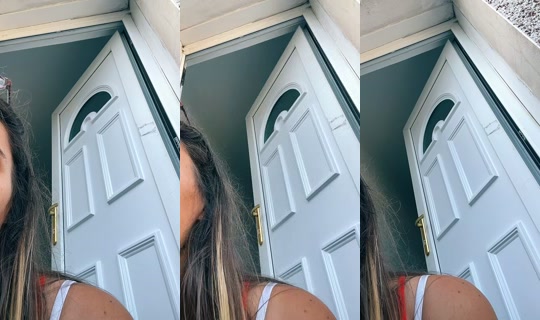 sharlenehx TikTok Live — Aug 24, 2026, 9:02 AM
