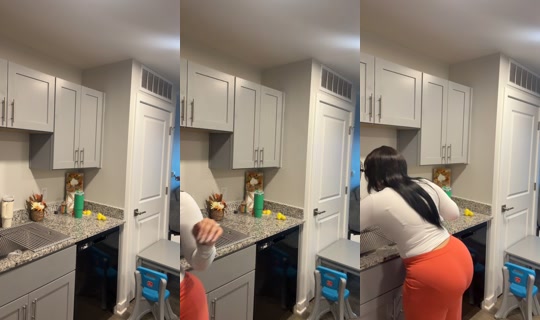 shaylanichelle TikTok Live — Oct 6, 2026, 10:30 PM