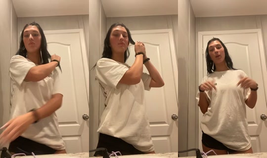sheyenne2402 TikTok Live — Oct 2, 2026, 9:14 PM